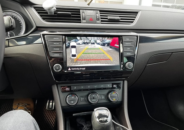Skoda Superb cena 89000 przebieg: 150000, rok produkcji 2017 z Warszawa małe 22